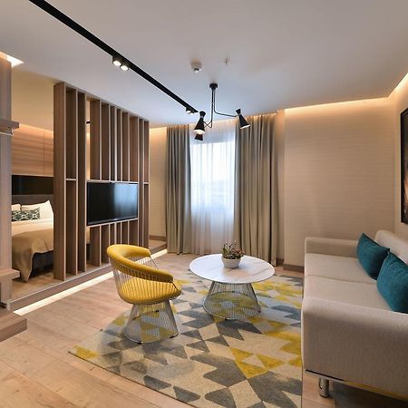 Nish Palace Exlusive Suites イスタンブール エクステリア 写真