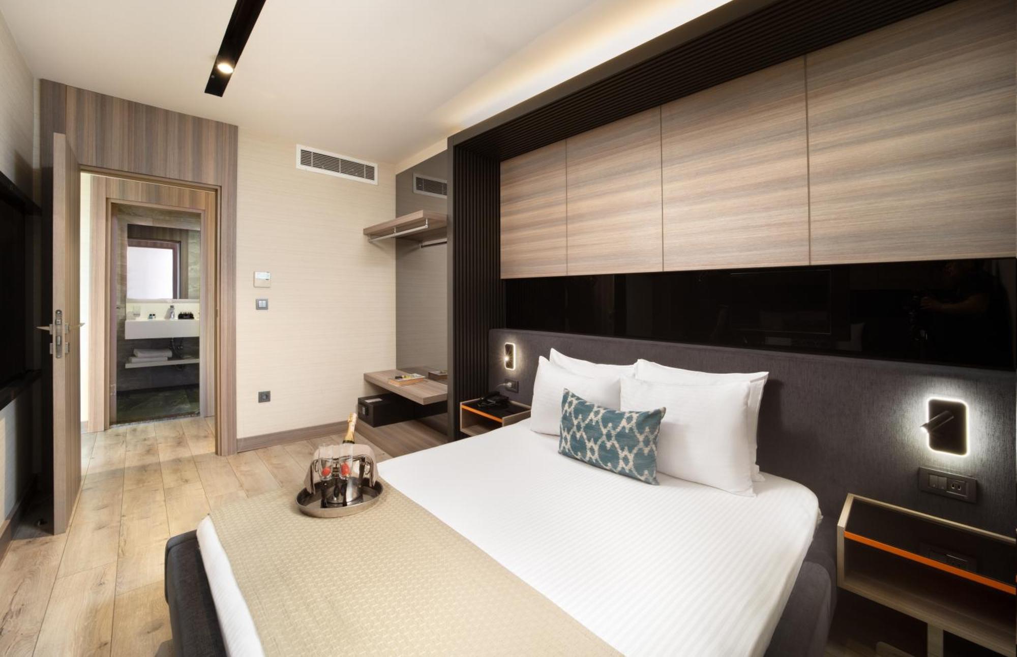 Nish Palace Exlusive Suites イスタンブール エクステリア 写真