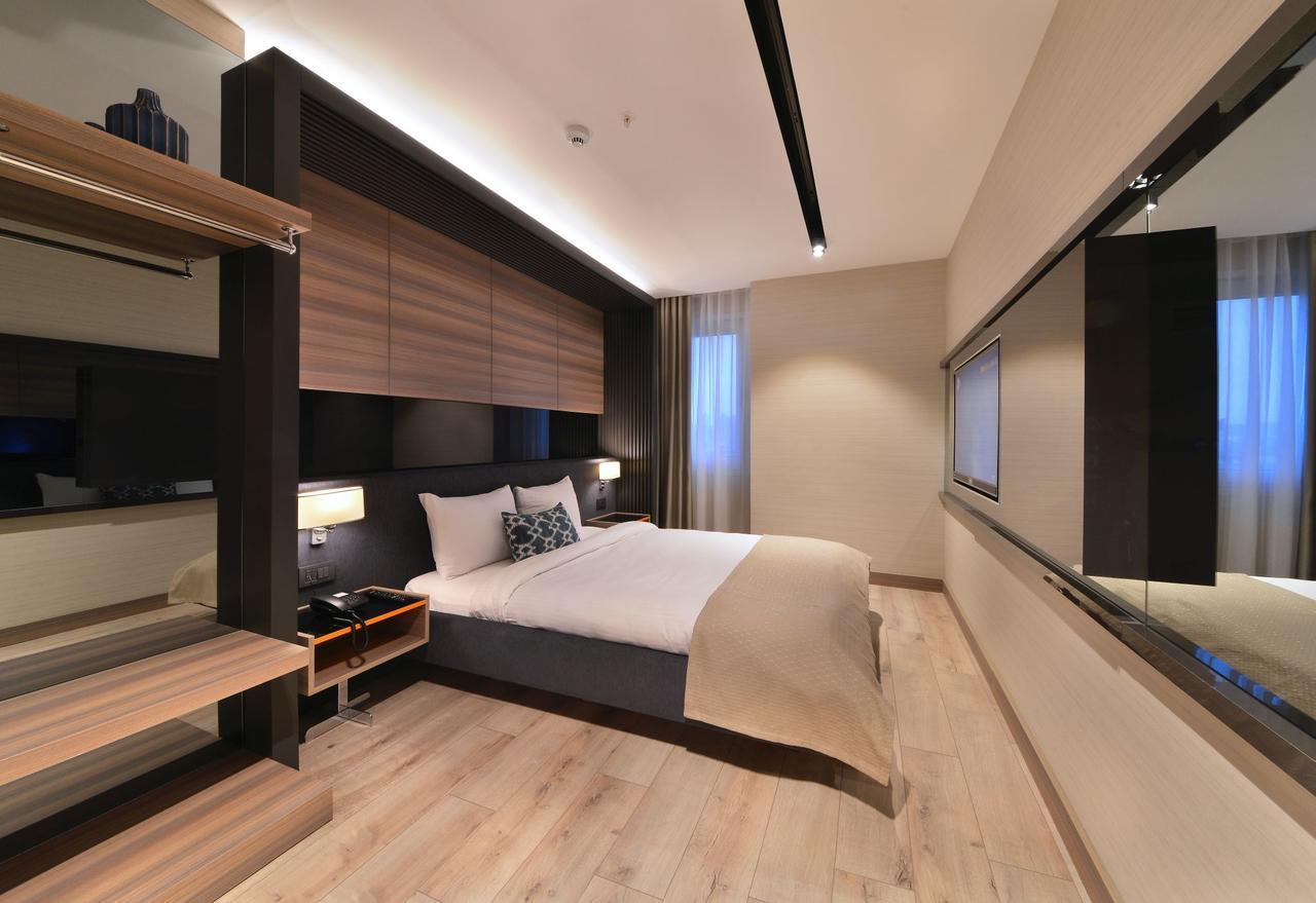 Nish Palace Exlusive Suites イスタンブール エクステリア 写真